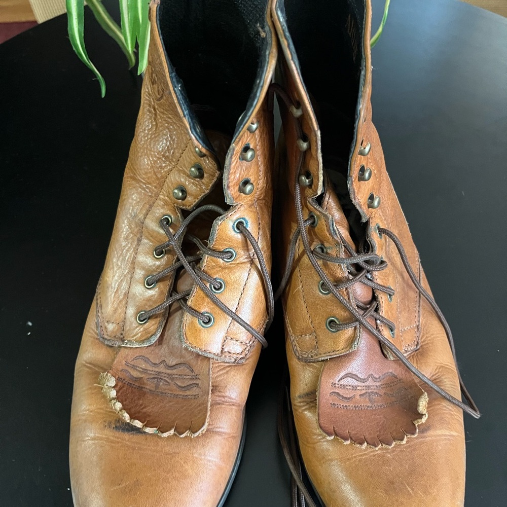 Ariat Brown Leather Boots with Classic Lace-Up Design
